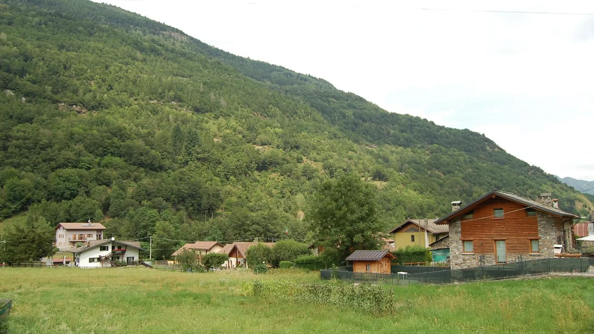 Casa Valentino Villa Corteno Golgi Holiday home