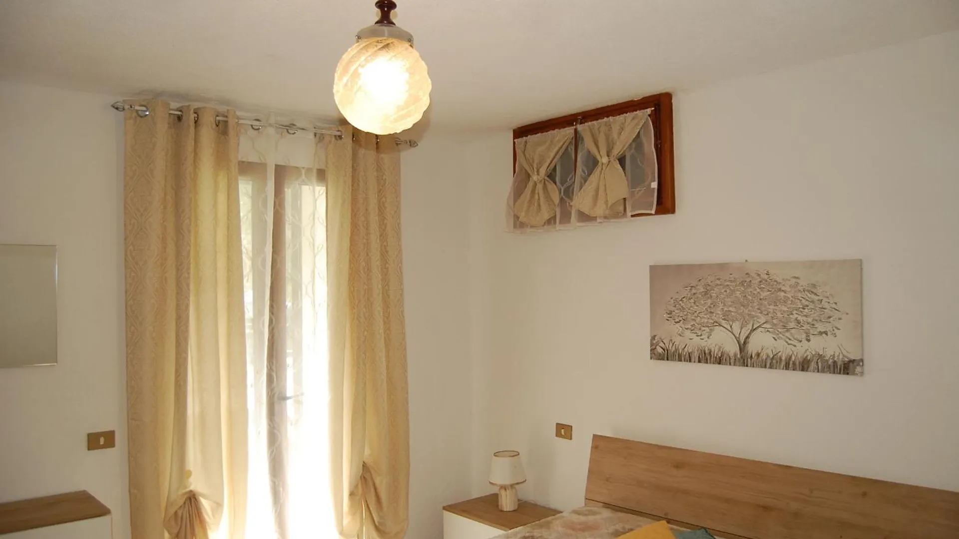 Casa Valentino Villa Corteno Golgi 0*,  Italy